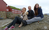 Marianna Lundblad Kjærbo, Ronja Weihe and Jóhanna Láadal, Bakkahella, Tórshavn 15.06.2014